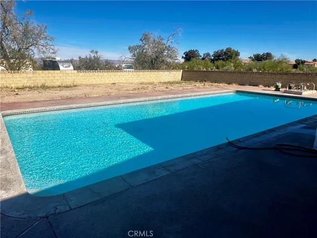 $325,000 | 74284 El Paseo Drive, Twentynine Palms, CA 92277