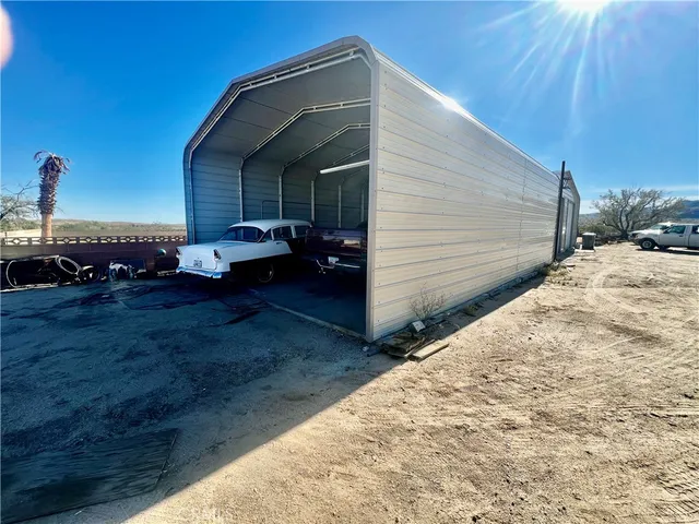$325,000 | 74284 El Paseo Drive, Twentynine Palms, CA 92277