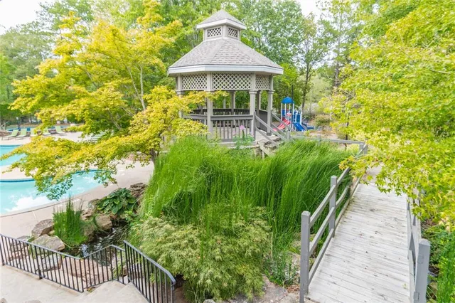 $1,635 | 8085 Adair Lane, Unit 4314, Sandy Springs, GA 30350