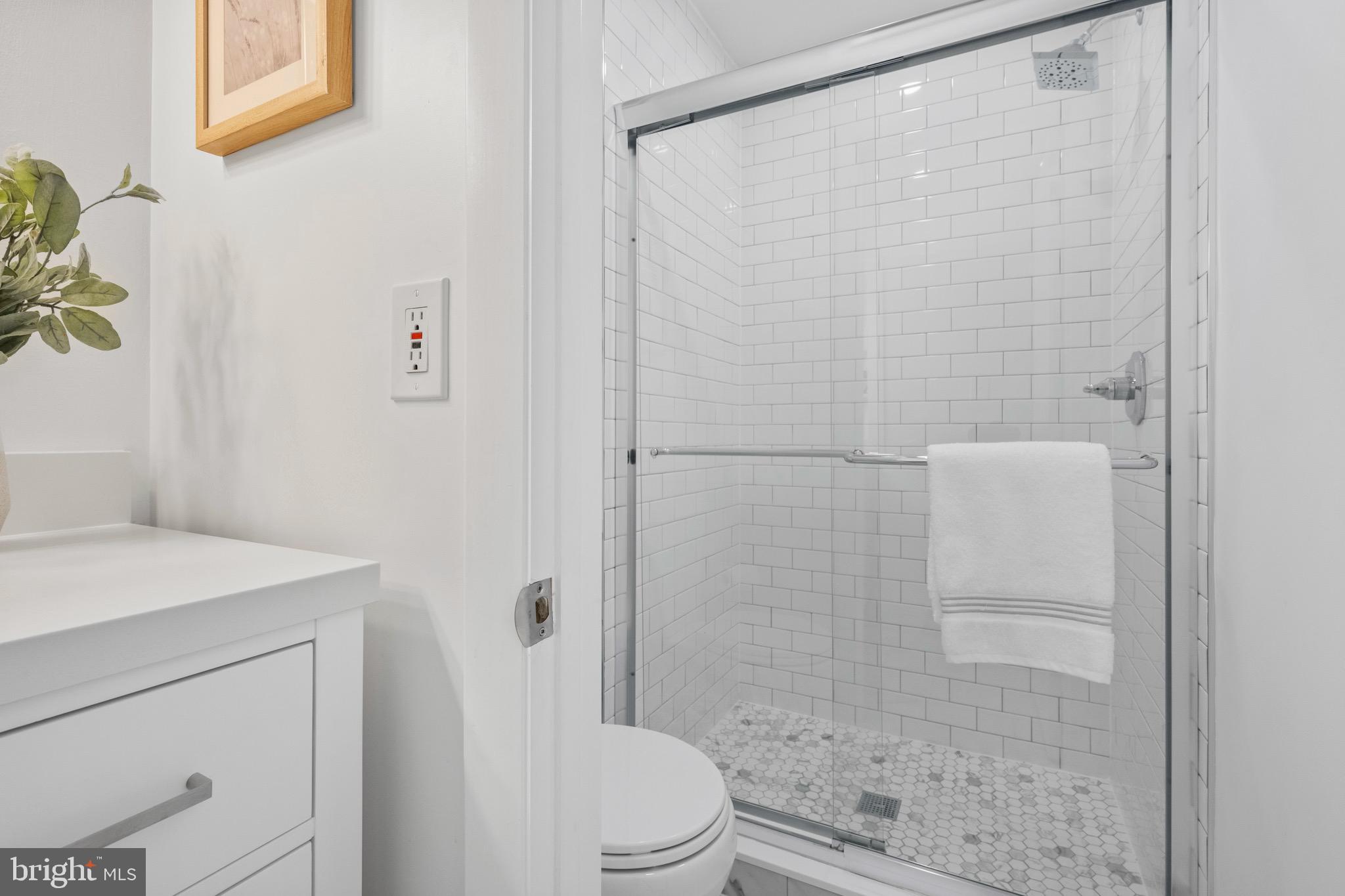 9219 Three Oaks Drive Silver Spring, MD 20901 - Photo 16 of 33