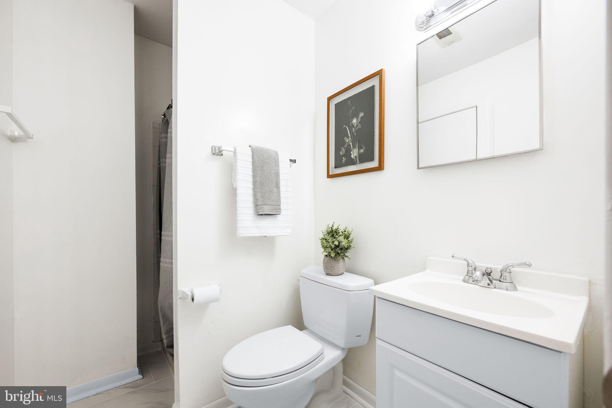 9219 Three Oaks Drive Silver Spring, MD 20901 - Photo 26 of 33