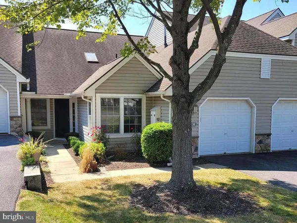 $2,500 | 138 Hawthorne Court, Reading, PA 19610