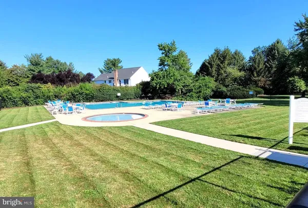 $2,500 | 138 Hawthorne Court, Reading, PA 19610