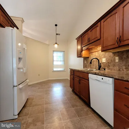 $2,500 | 138 Hawthorne Court, Reading, PA 19610