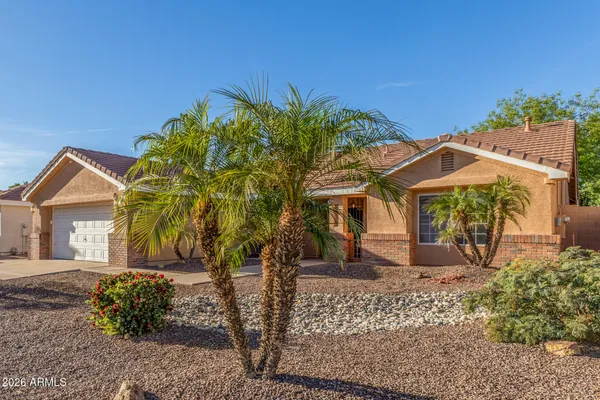 $499,900 | 830 West Cooley Drive, Gilbert, AZ 85233