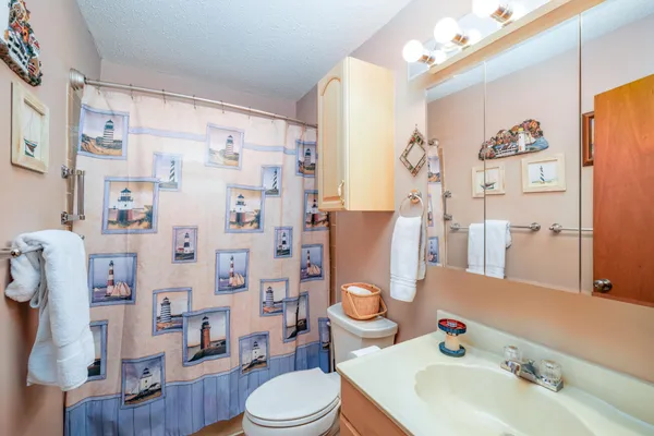 $815,000 | 29183 Cedar Drive, Big Pine Key, FL 33043