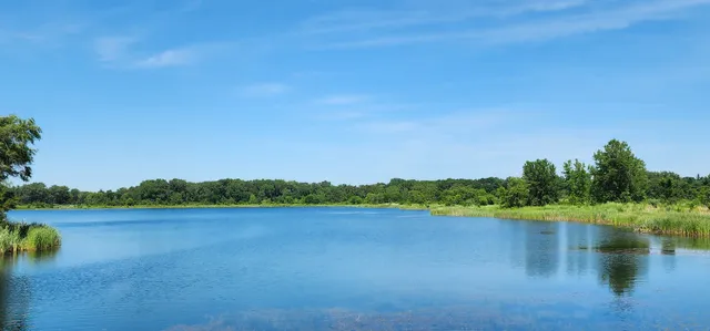 $3,200 | 5502 Cambridge Way, Hanover Park, IL 60133