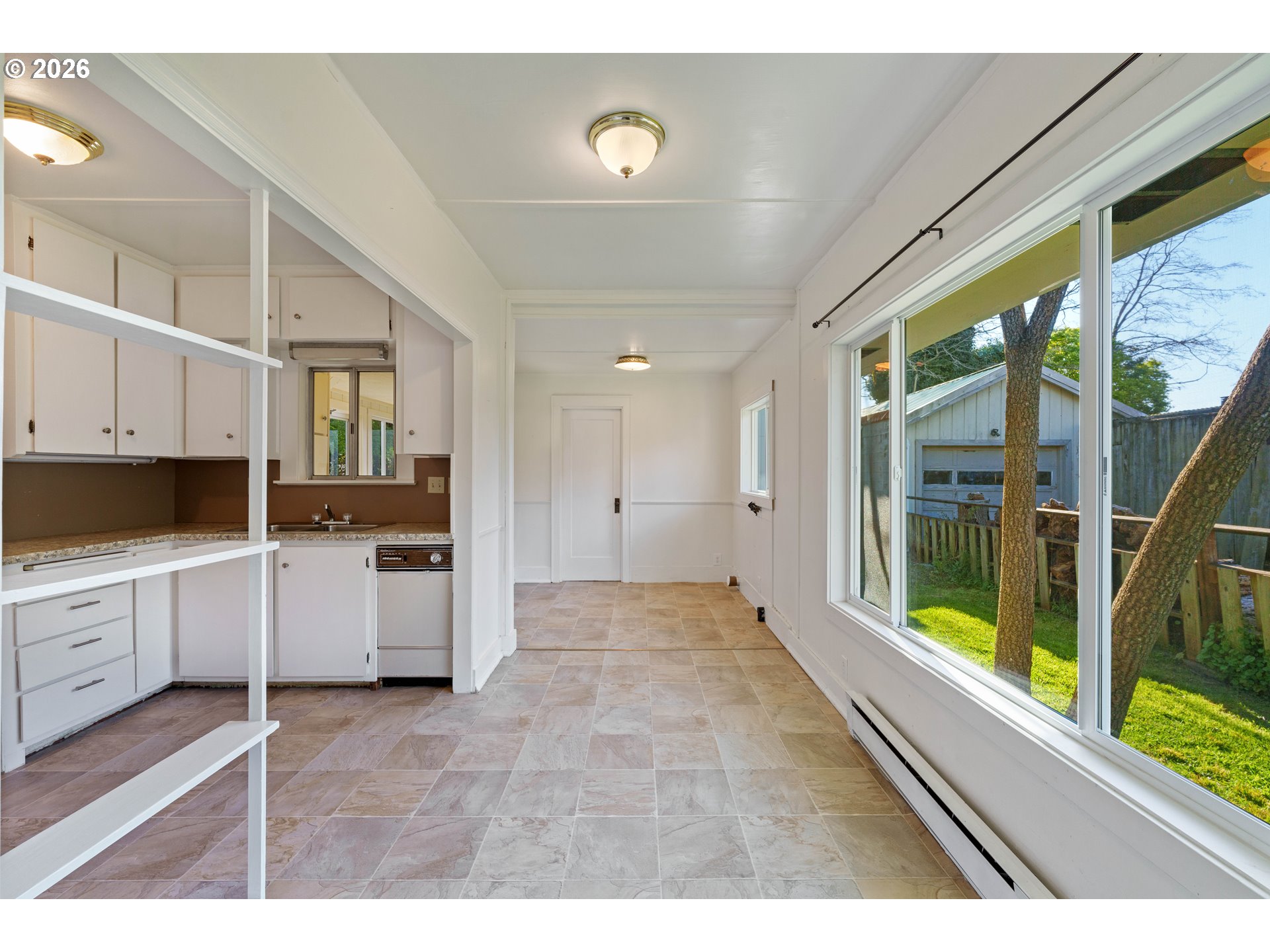 Madrona Street North Bend, OR 97459 - Photo 14 of 37