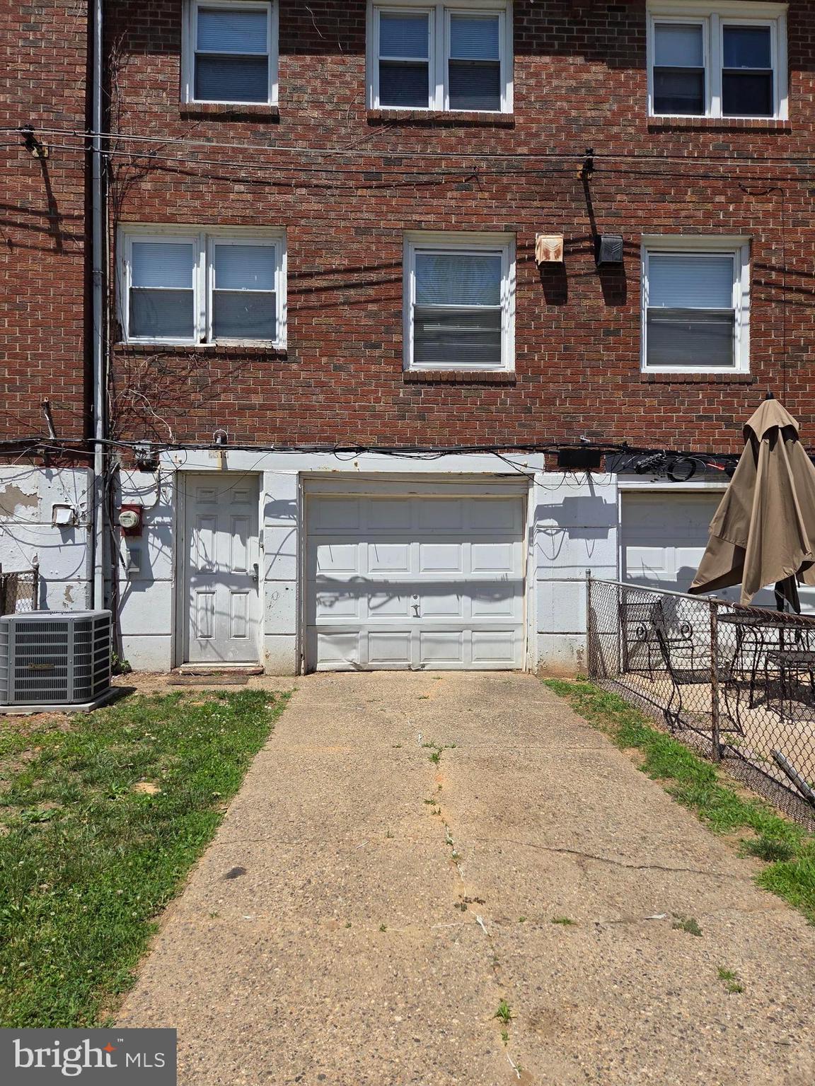 1315 Harshaw Road Brookhaven, PA 19015 - Photo 16 of 16 Off street parking