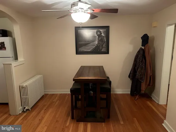 $1,725 | 15 South 6th Street, Perkasie, PA 18944