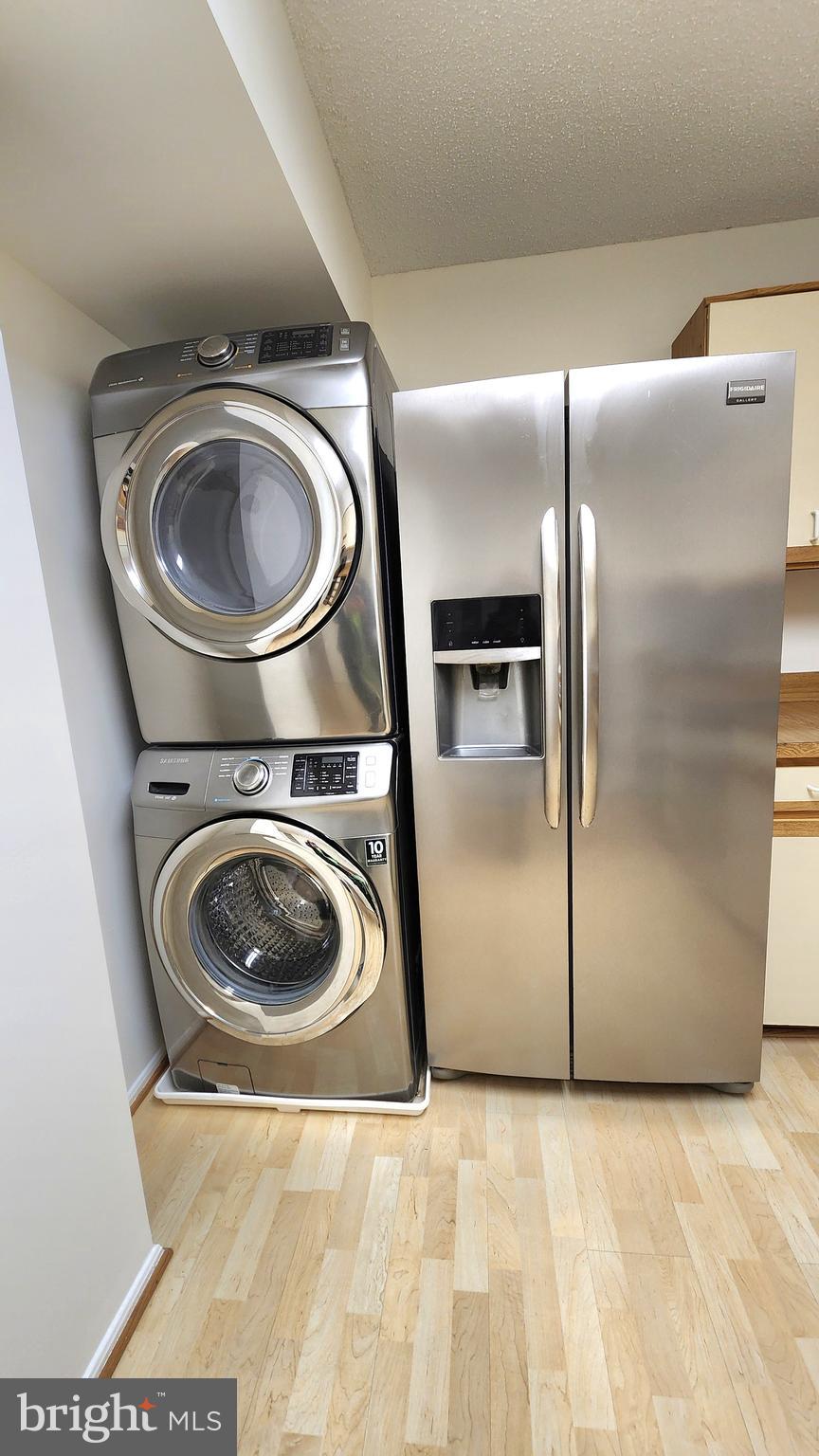 15115 Interlachen Drive, Unit 3801 Silver Spring, MD 20906 - Photo 10 of 54 High-end Appliances