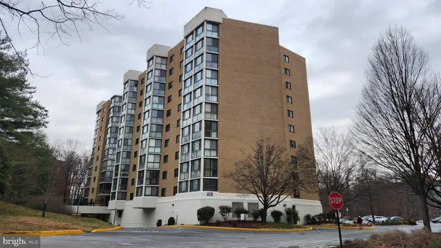 $230,000 | 15115 Interlachen Drive, Unit 3801, Silver Spring, MD 20906