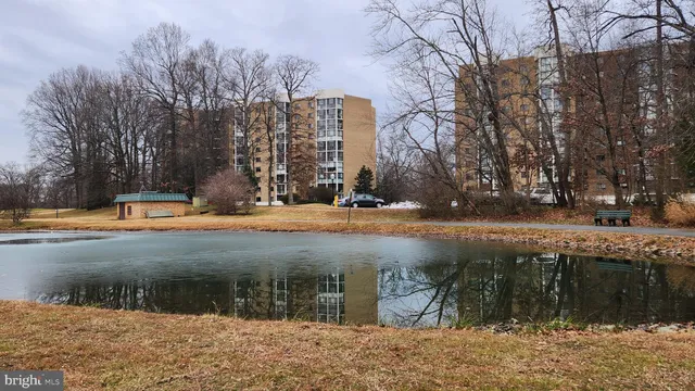 $230,000 | 15115 Interlachen Drive, Unit 3801, Silver Spring, MD 20906