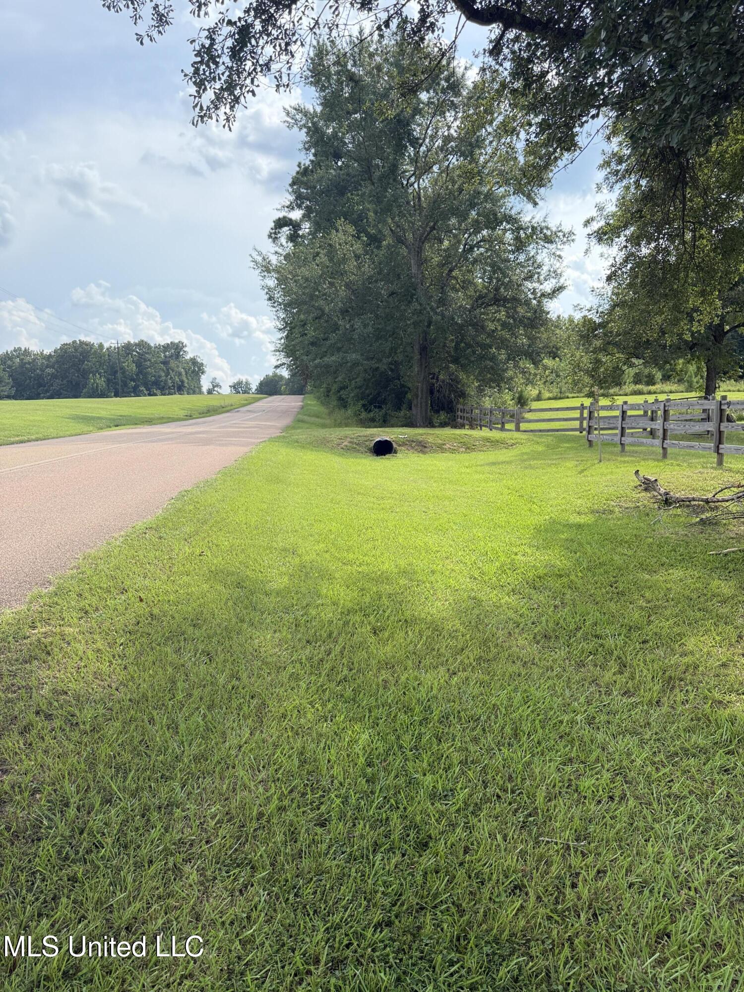 1097 Bethesda Road Hazlehurst, MS 39083 - Photo 12 of 23 IMG_9263