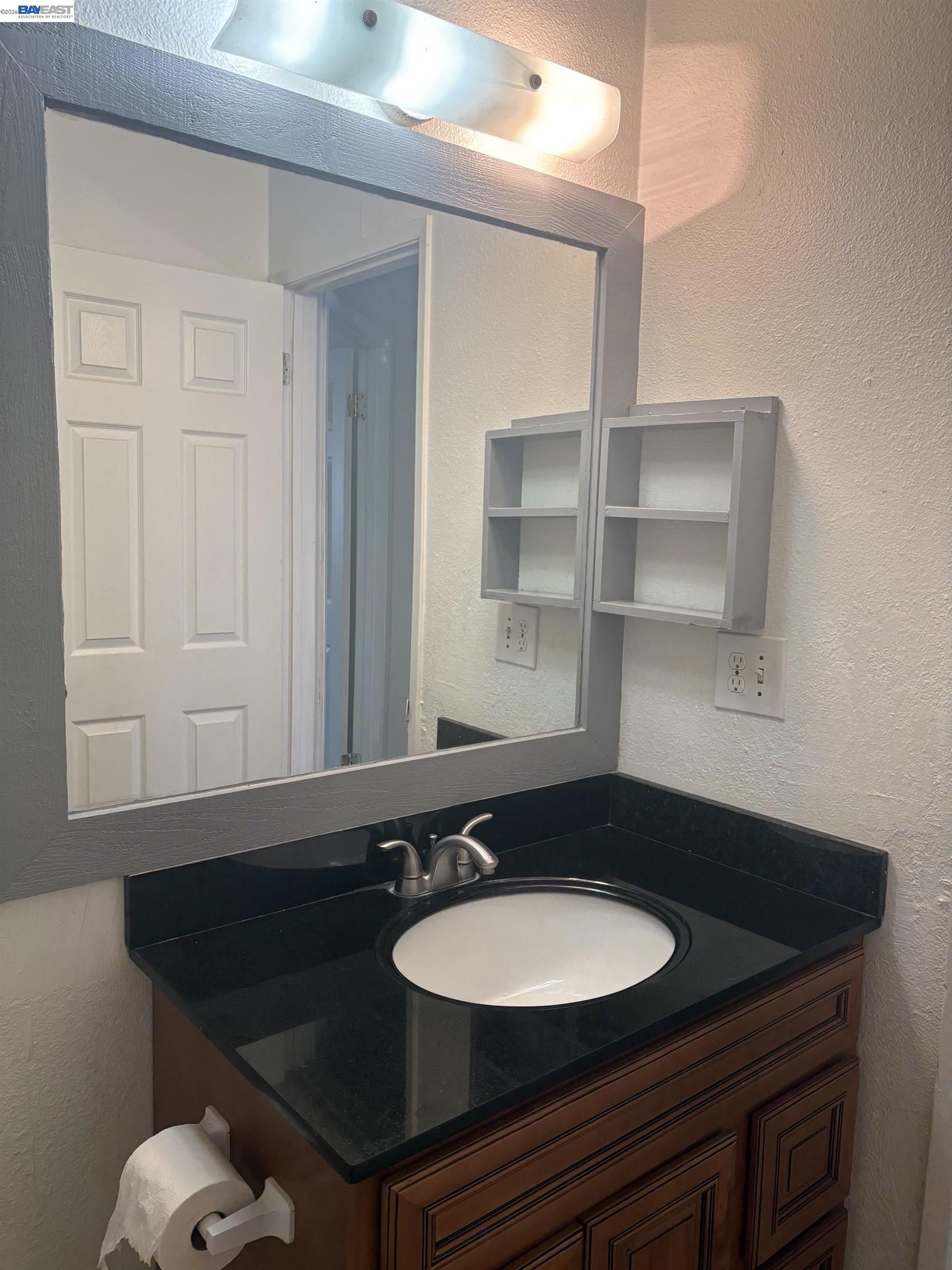 722 East Swain Road Stockton, CA 95207 - Photo 15 of 19
