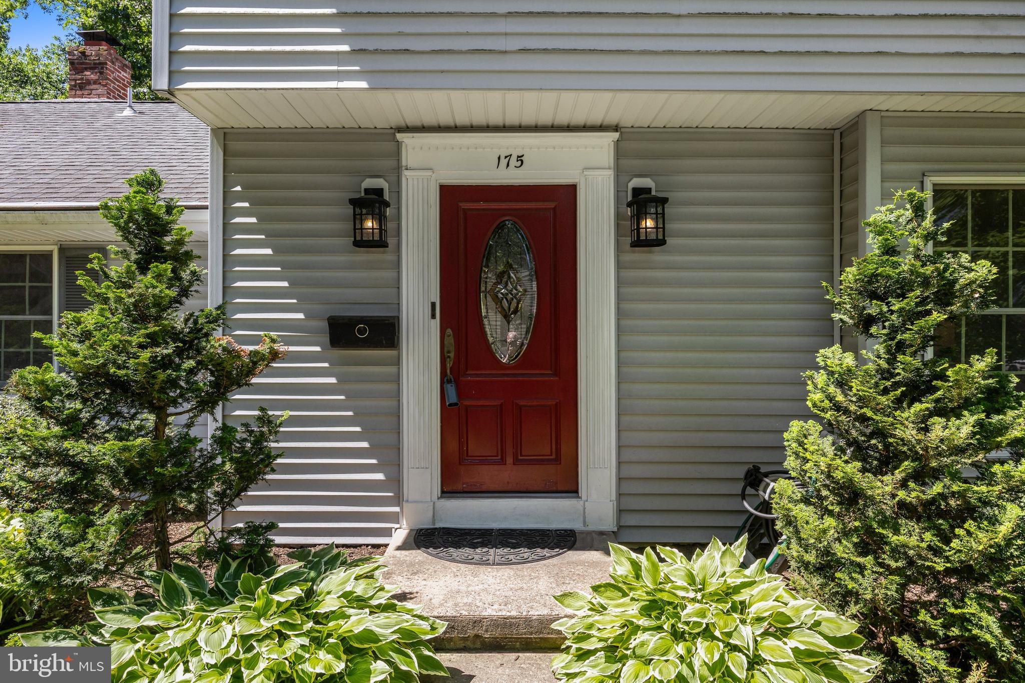 175 Oxford Road Delran, NJ 08075 - Photo 3 of 40
