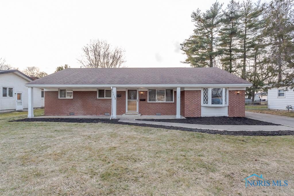 1117 Rochelle Road Toledo, OH 43615 - Photo 2 of 40 Gallery Image 2