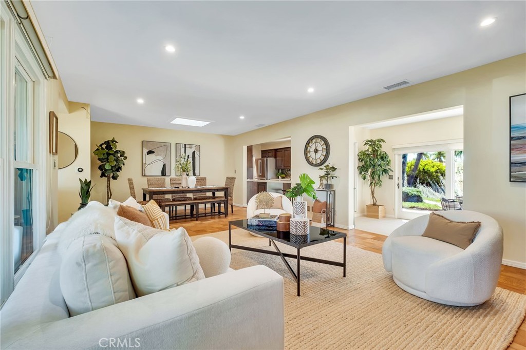26813 Springcreek Road Rancho Palos Verdes, CA 90275 - Photo 11 of 70