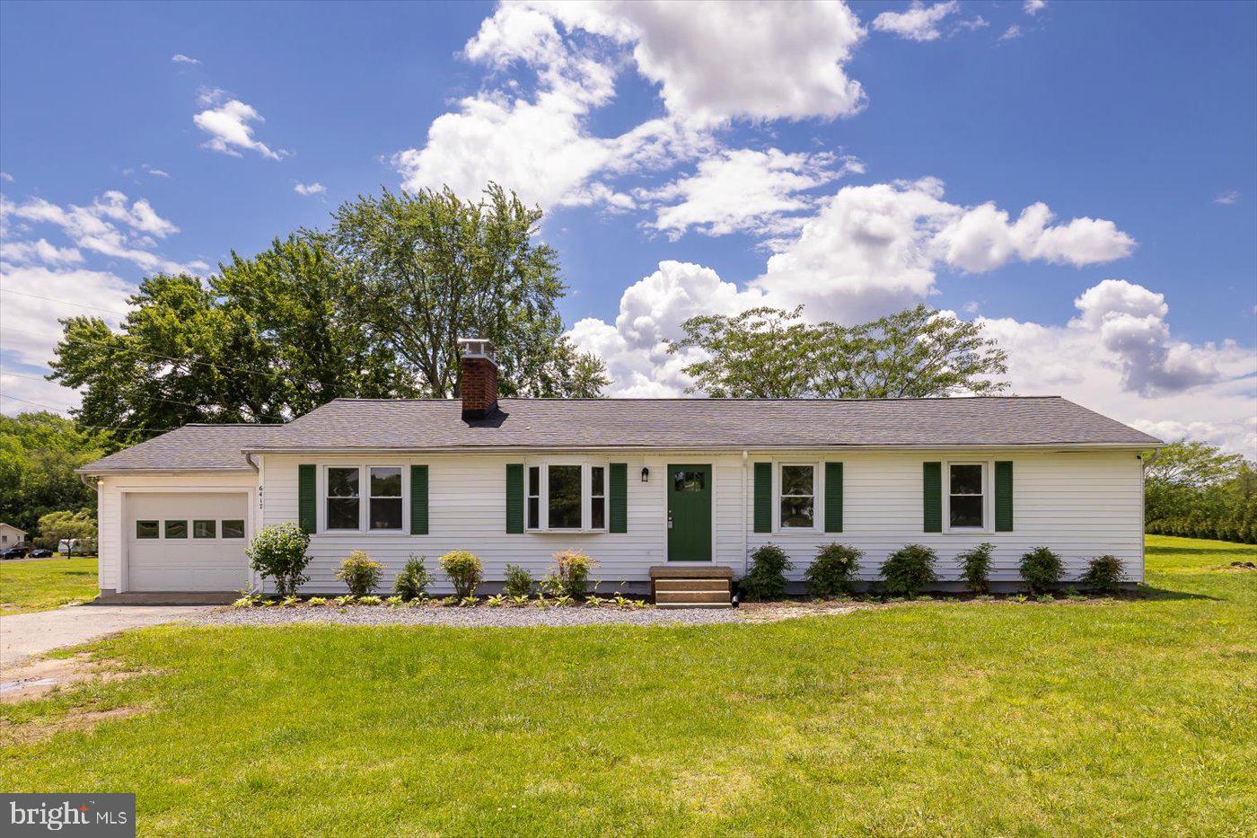 6417 Courthouse Road Spotsylvania, VA 22551 - Photo 5 of 42 1-level living