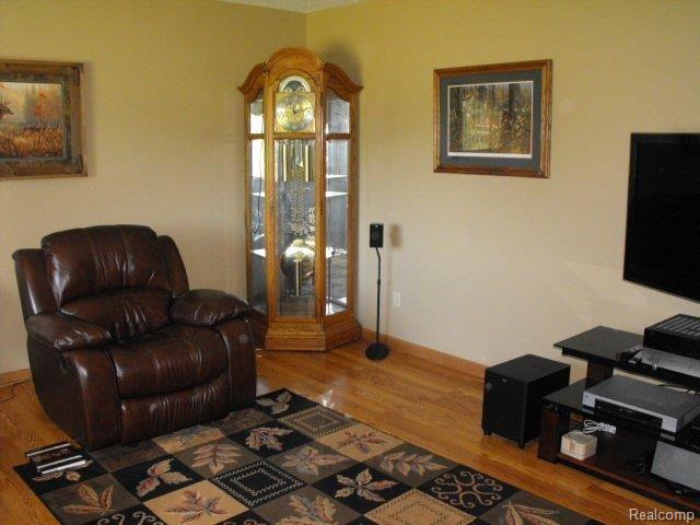 5401 Stull Road Petersburg, MI 49270 - Photo 7 of 11 5401 STULL RD 002