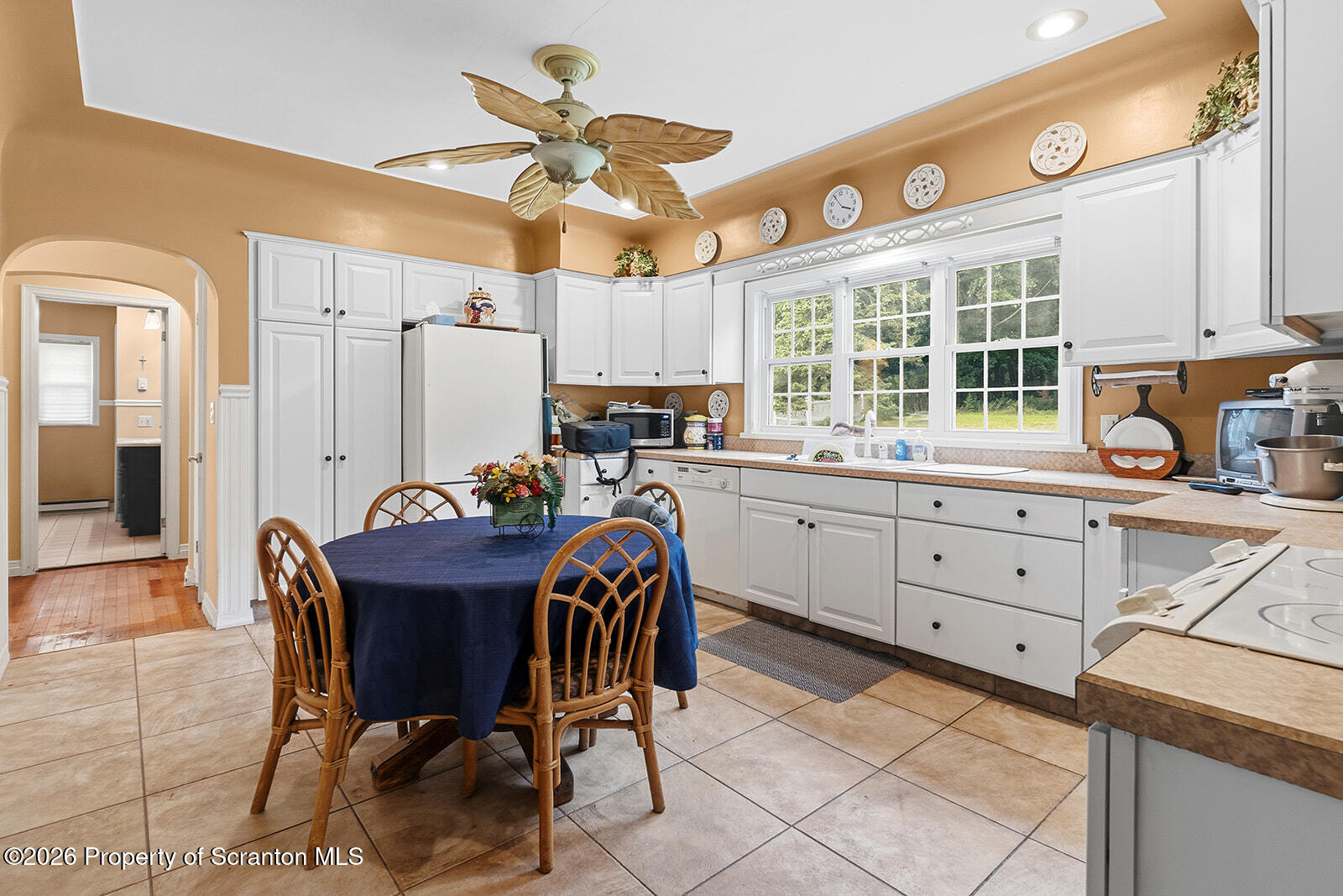 80 Connell Street Old Forge, PA 18518 - Photo 15 of 35 Kitchen