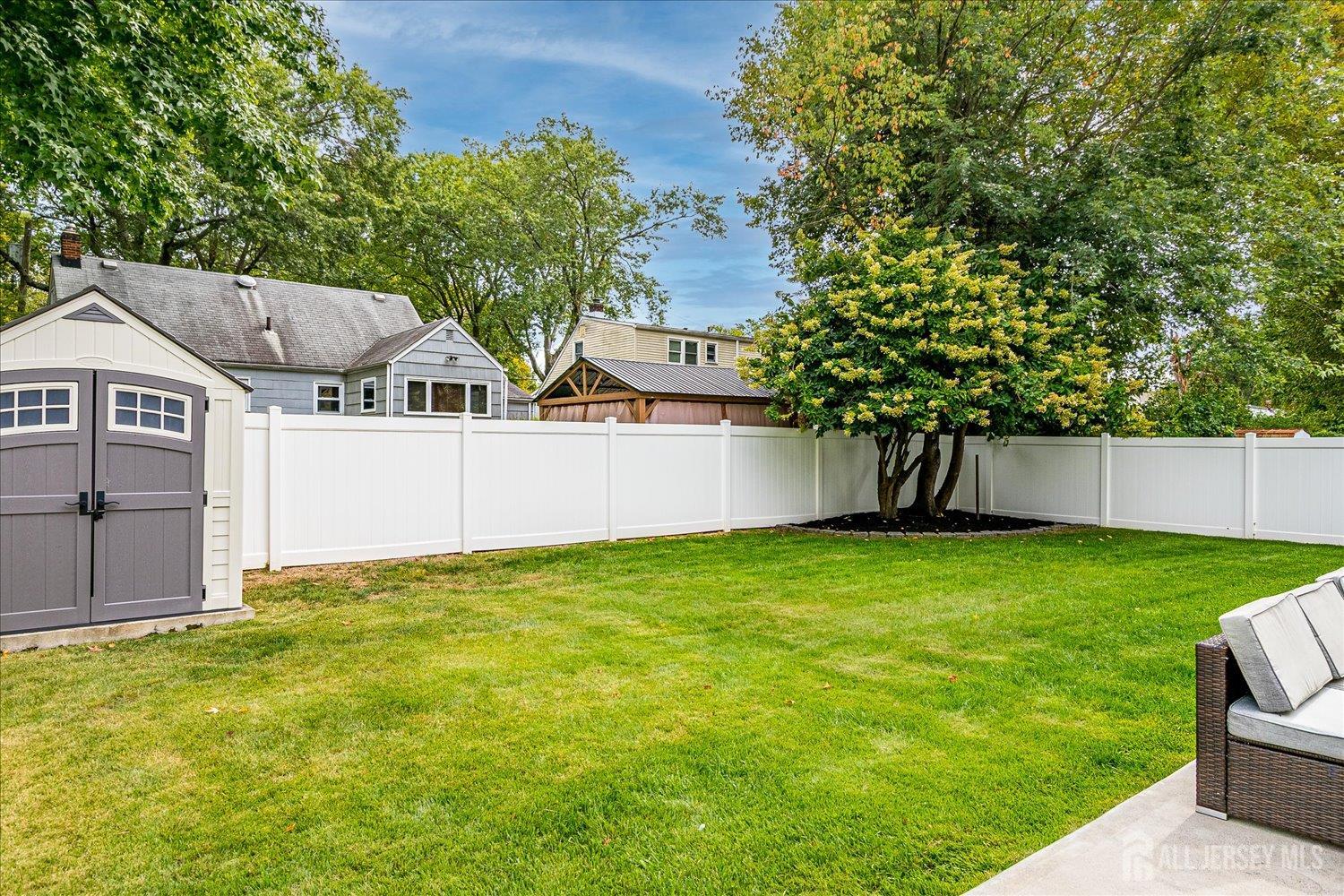 741 Brookside Road Rahway, NJ 07065 - Photo 28 of 37 Gallery Image 28