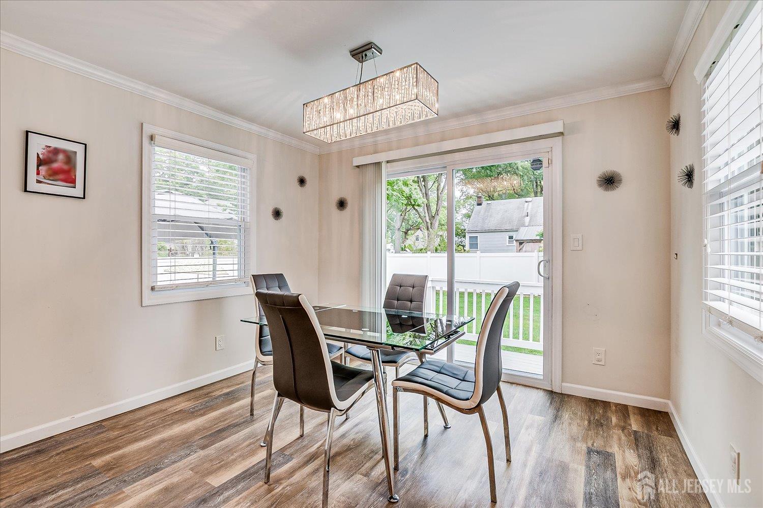 741 Brookside Road Rahway, NJ 07065 - Photo 7 of 37 Gallery Image 7