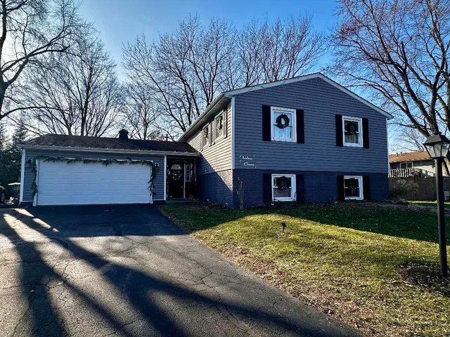a house view with a outdoor space
