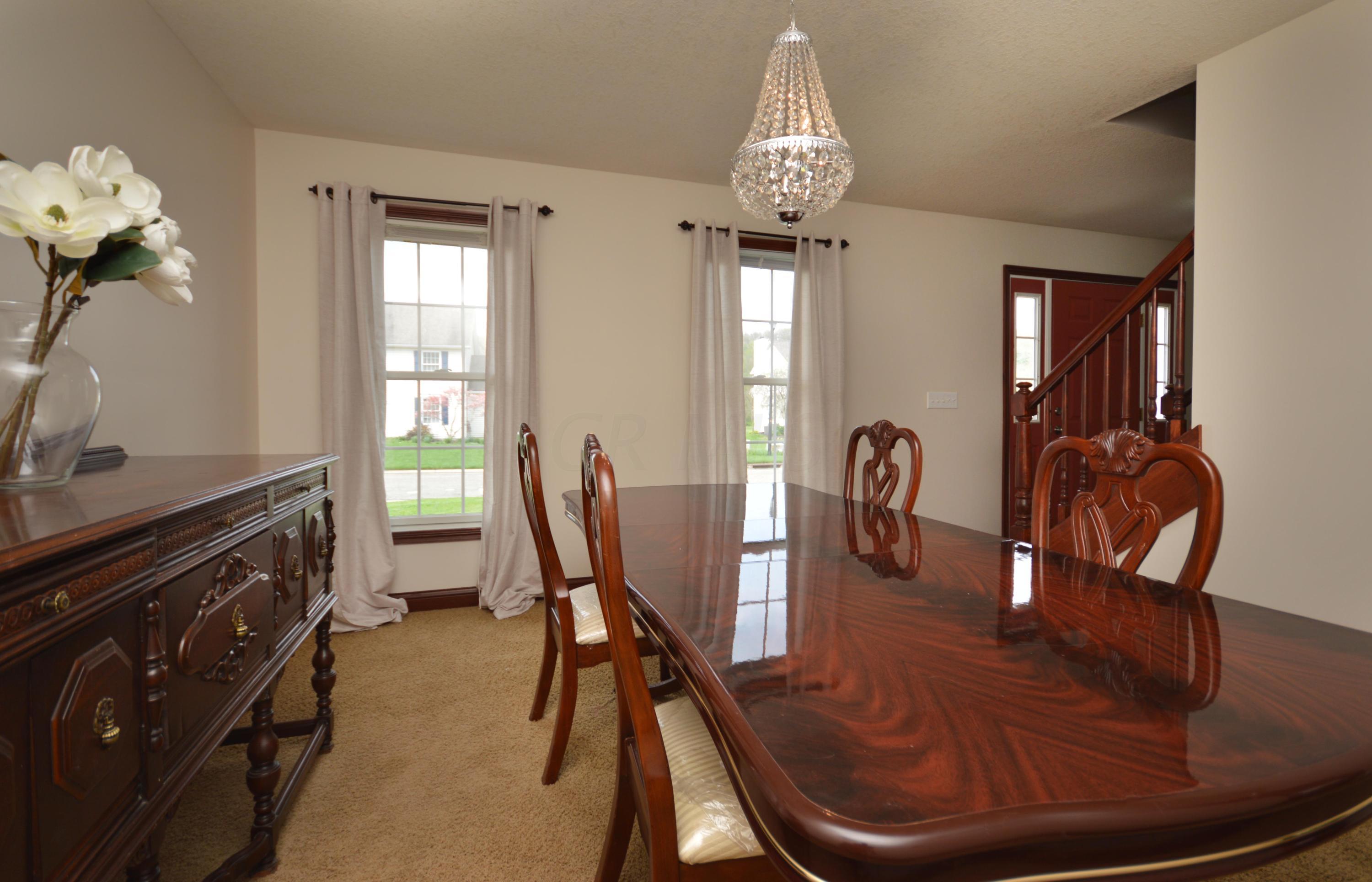 1365 Deer Run Road Newark, OH 43055 - Photo 3 of 38 Gallery Image 3