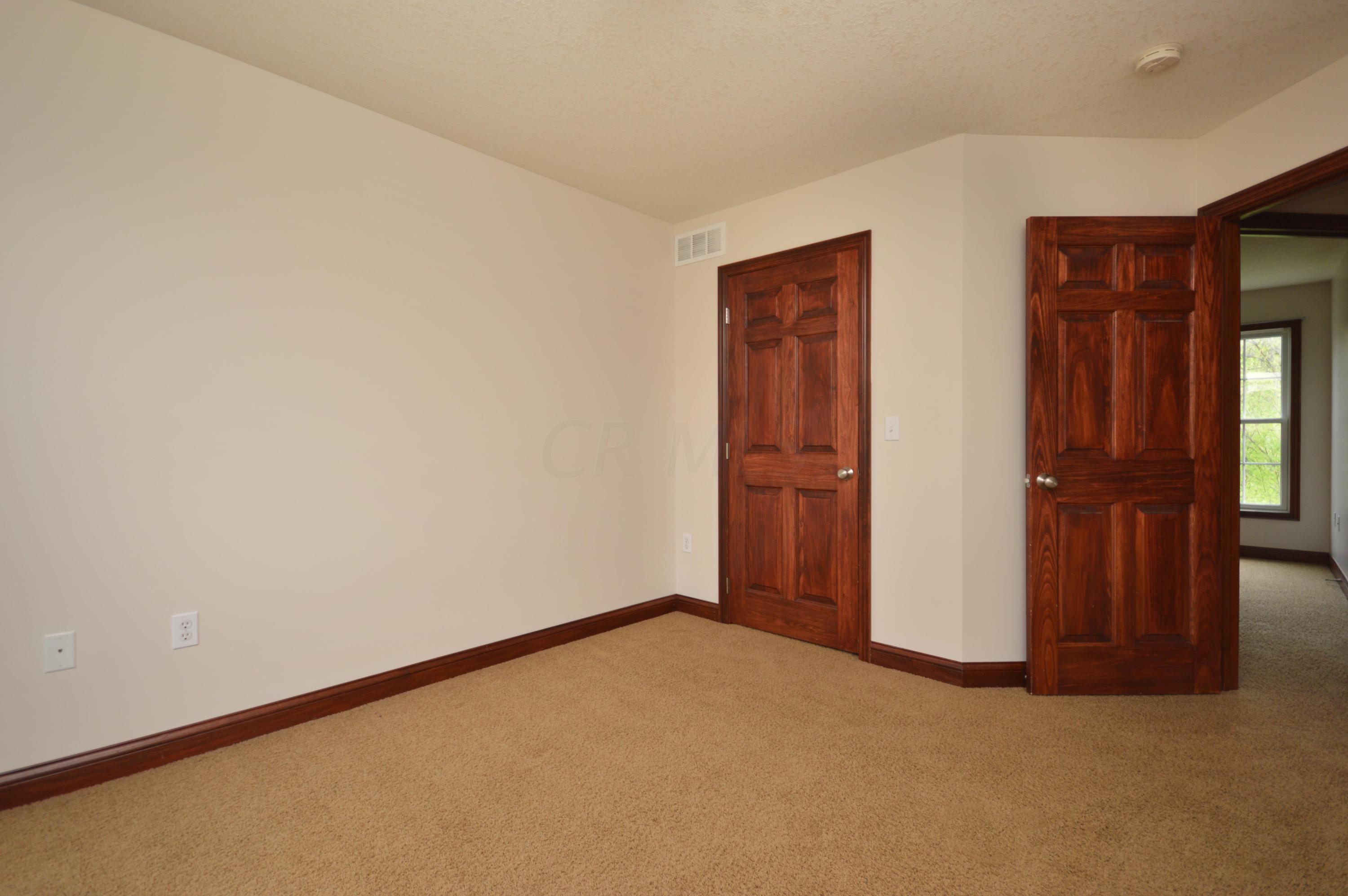 1365 Deer Run Road Newark, OH 43055 - Photo 31 of 38 Gallery Image 31