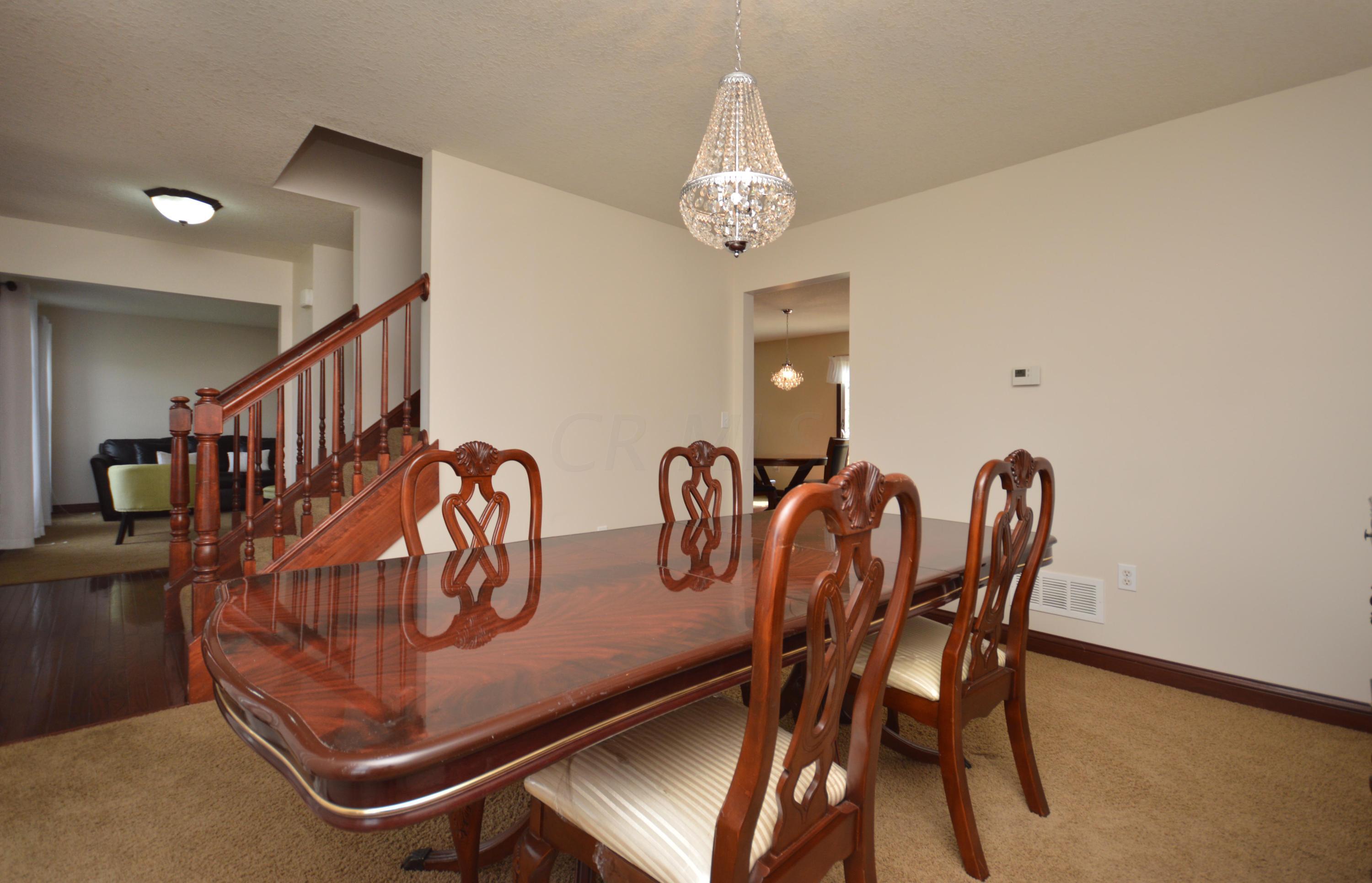 1365 Deer Run Road Newark, OH 43055 - Photo 4 of 38 Gallery Image 4