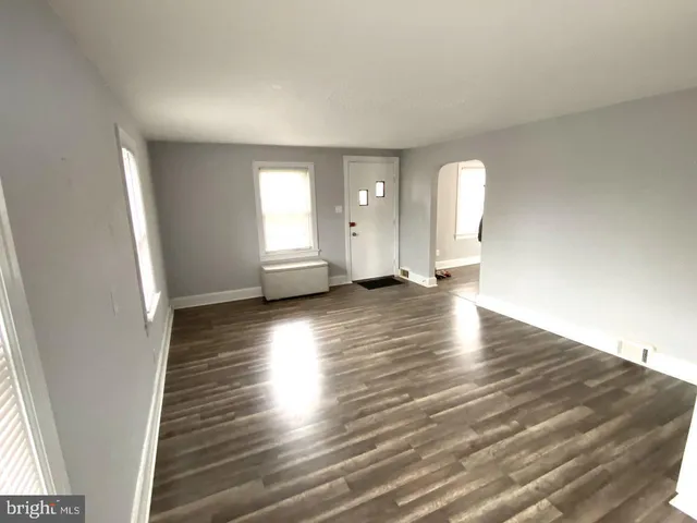 $2,500 | 864 Whitehorse Mercerville Road, Trenton, NJ 08610