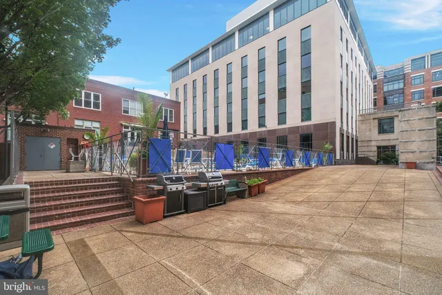 $449,900 | 1401 17th Street Northwest, Unit 104, Washington, DC 20036