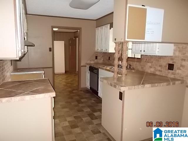 618 Gay Road Bessemer, AL 35023 - Photo 8 of 20