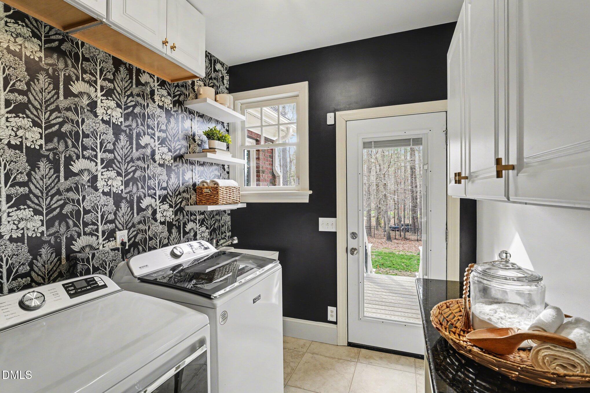 1325 Wakefield Farm Road Zebulon, NC 27597 - Photo 24 of 39 Laundry