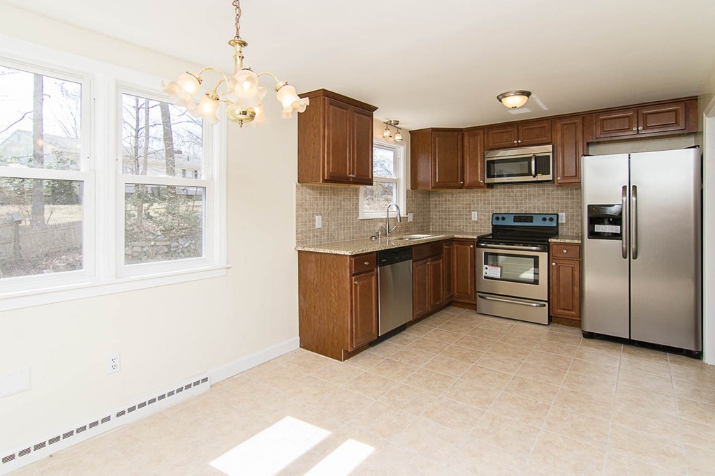 96 Cypress Road Wrentham, MA 02093 - Photo 4 of 27 Gallery Image 4
