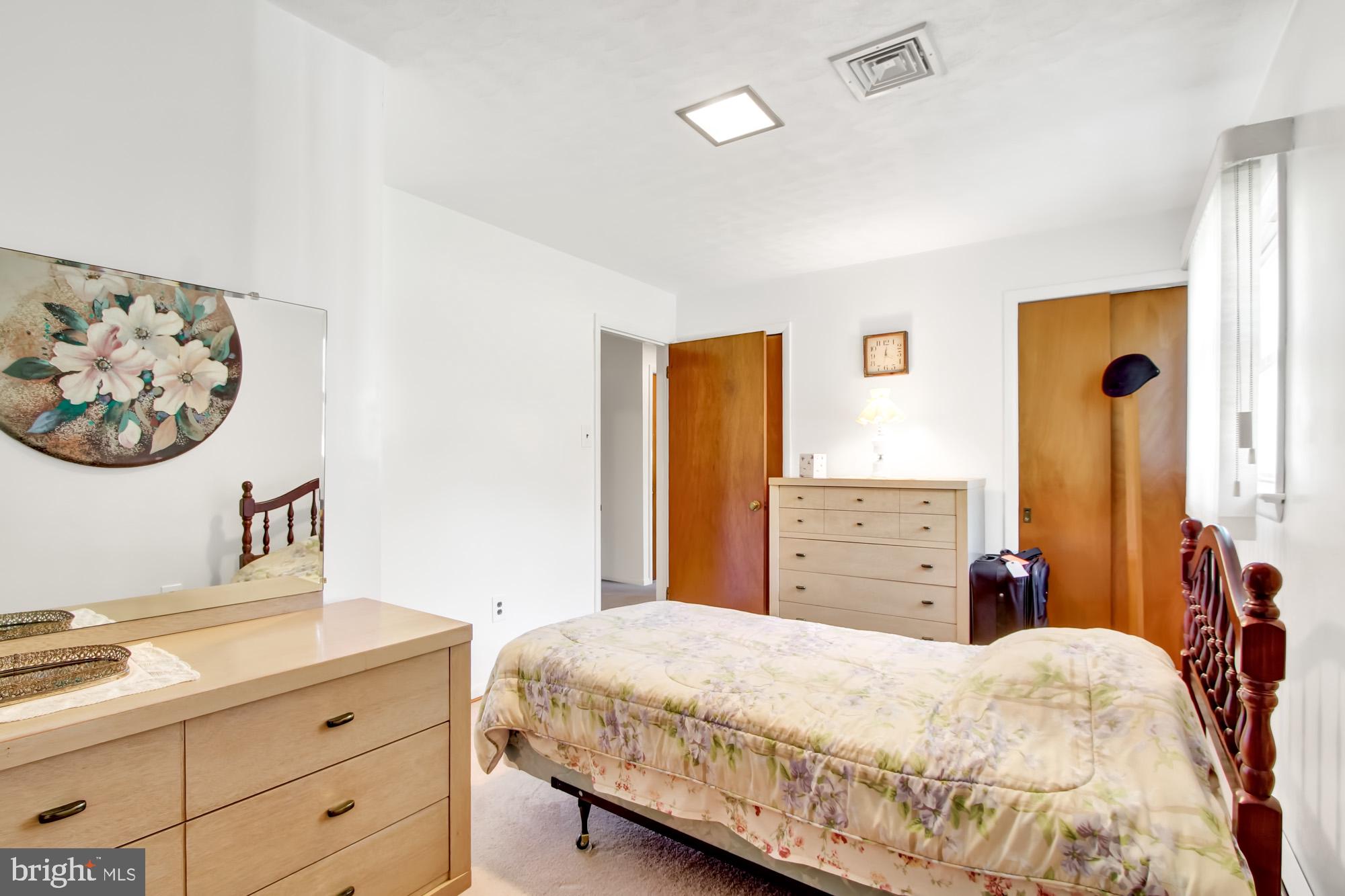 2815 Sheridan Road York, PA 17406 - Photo 16 of 27 Gallery Image 16