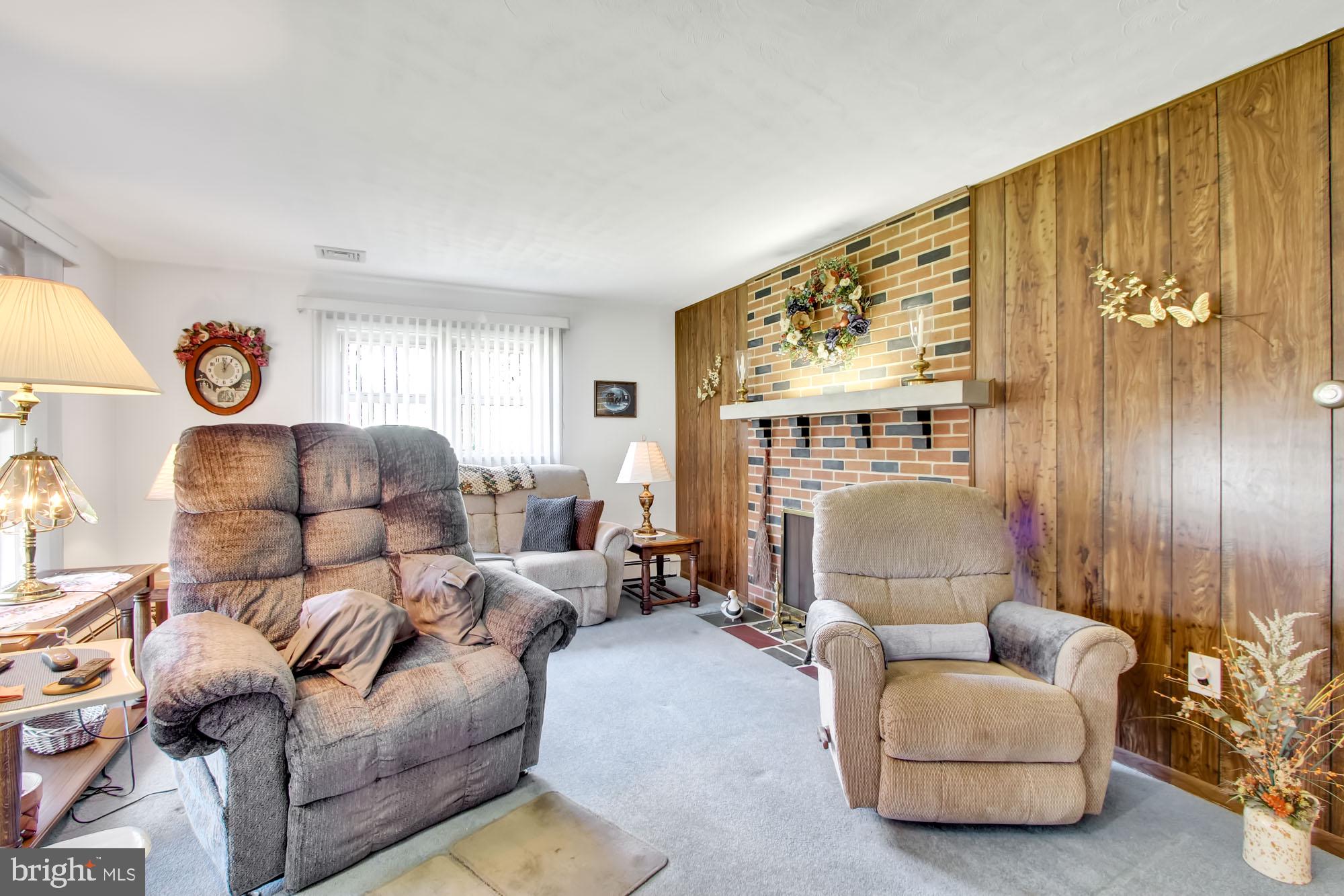 2815 Sheridan Road York, PA 17406 - Photo 7 of 27 Gallery Image 7