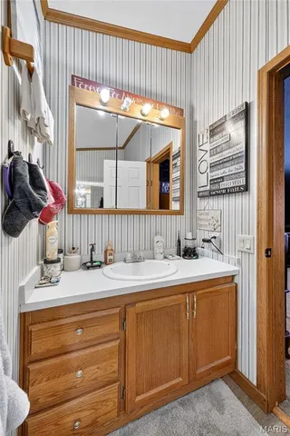 $169,900 | 200 East Elsom Street, Eolia, MO 63344