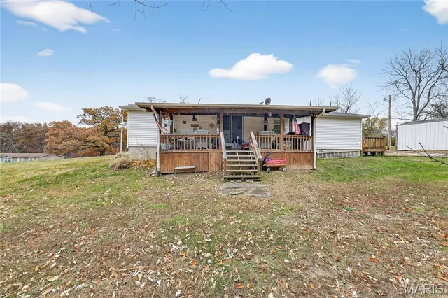 $169,900 | 200 East Elsom Street, Eolia, MO 63344