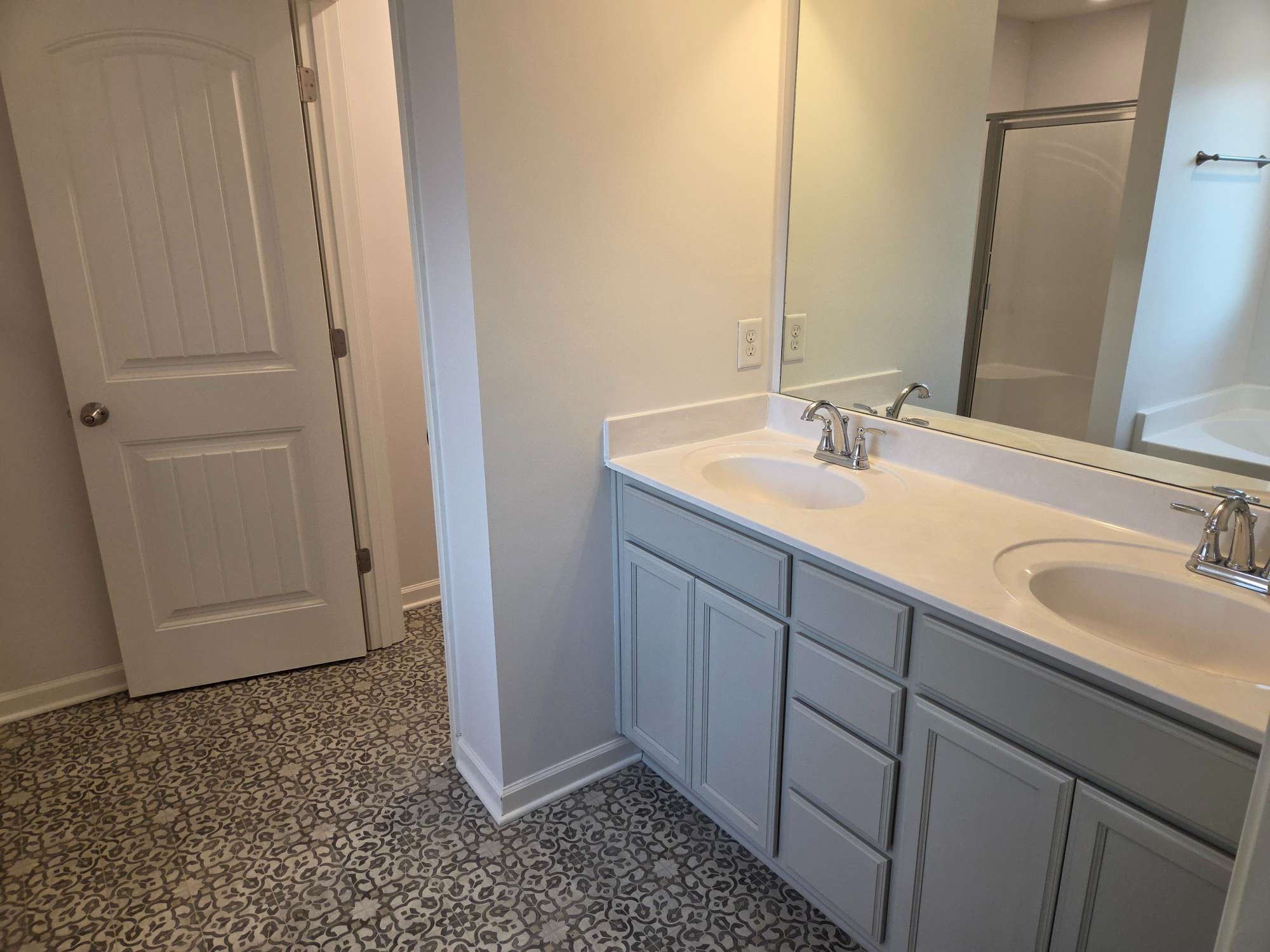 1709 Calypso Drive Murfreesboro, TN 37128 - Photo 10 of 16 a bathroom with a sink and a mirror