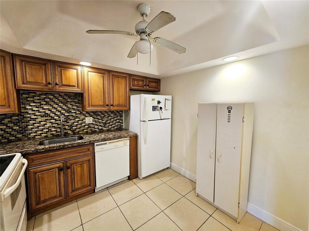4172 Inverrary Drive, Unit 410 Lauderhill, FL 33319 - Photo 8 of 23 Photo 8