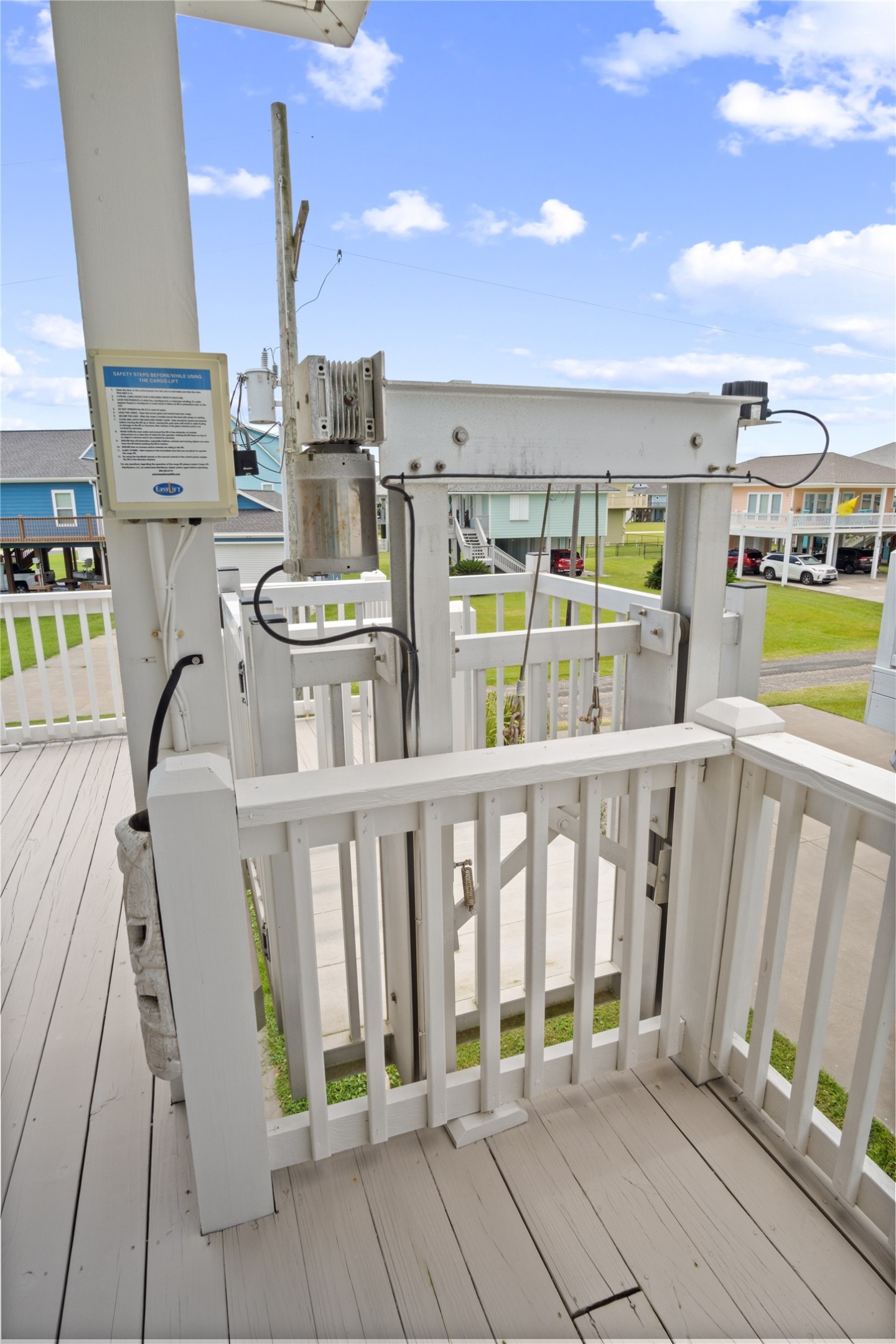 956 Biscayne Crystal Beach, TX 77650 - Photo 30 of 46 a very nice looking dining room with a large window