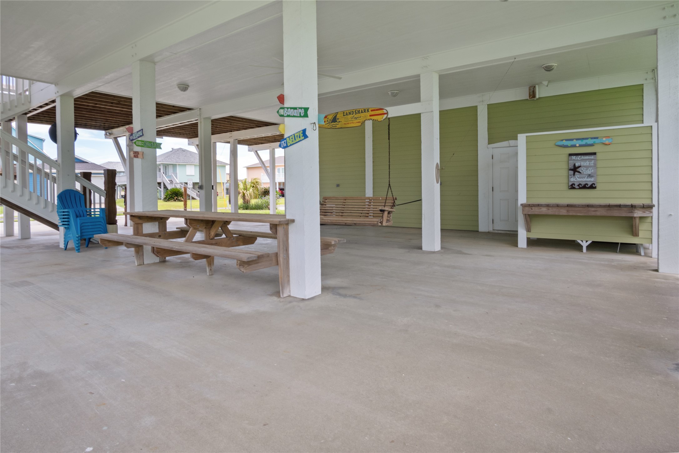 956 Biscayne Crystal Beach, TX 77650 - Photo 38 of 46 a view of a room with gym equipment