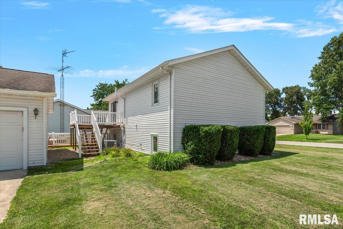 3028 Sutherland Road Springfield, IL 62702 - Photo 28 of 38