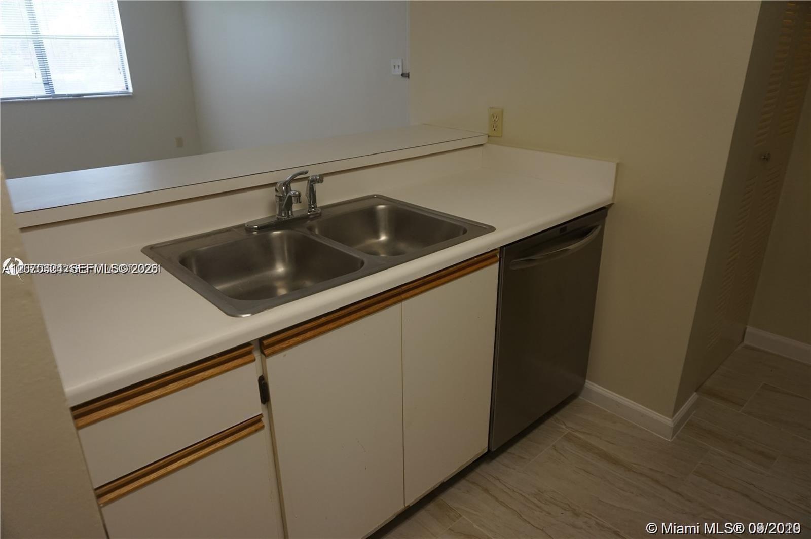 630 South Park Road, Unit 273 Hollywood, FL 33021 - Photo 9 of 21 Gallery Image 9