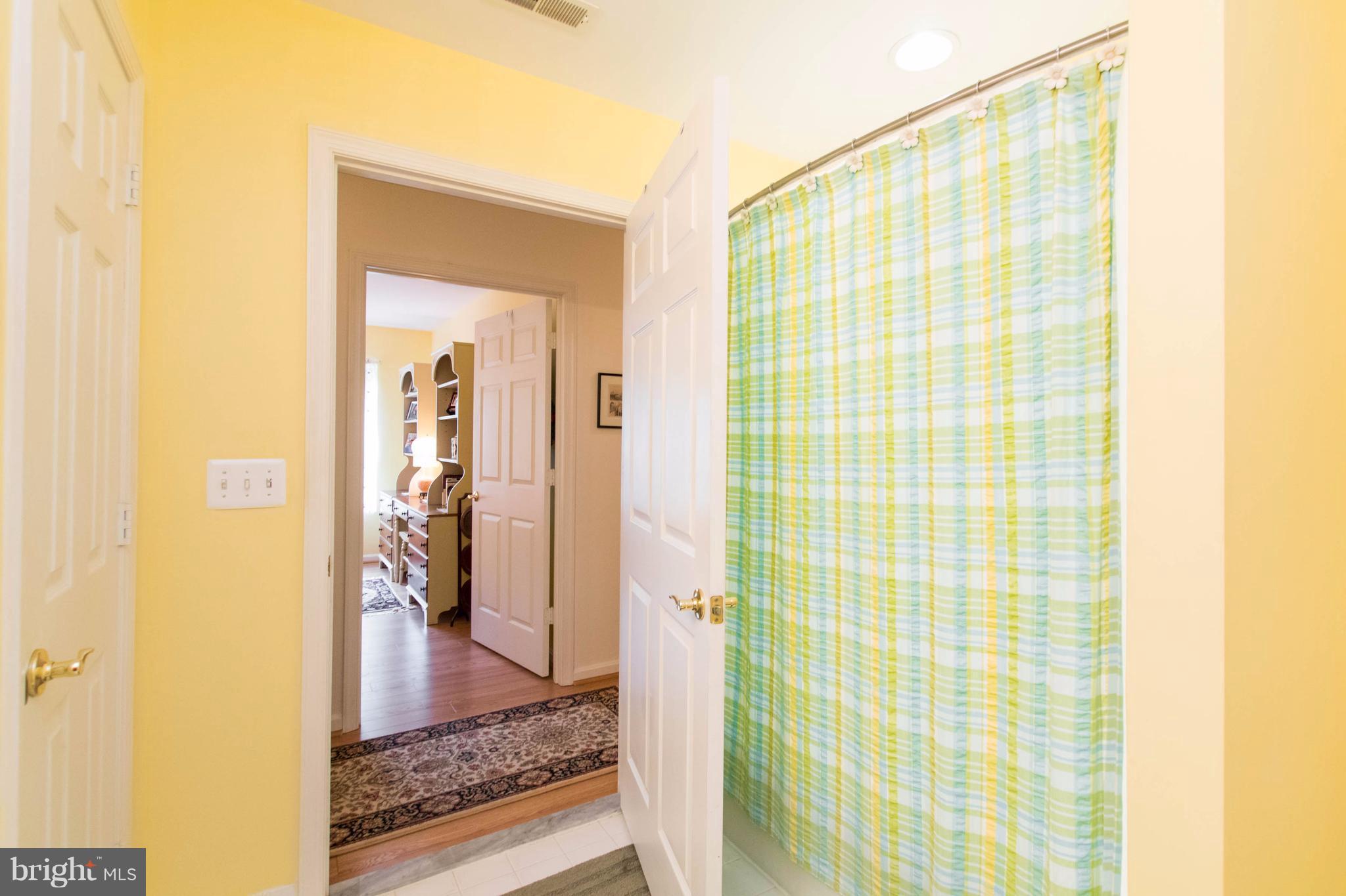 12021 Tralee Road, Unit 403 Lutherville-Timonium, MD 21093 - Photo 26 of 28 Bath