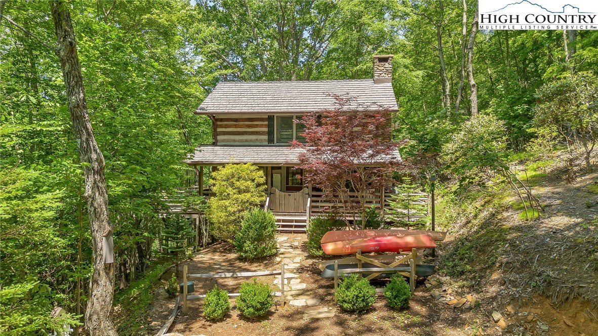 262 Homestead Road Todd, NC 28684 - Photo 3 of 32 Gallery Image 3