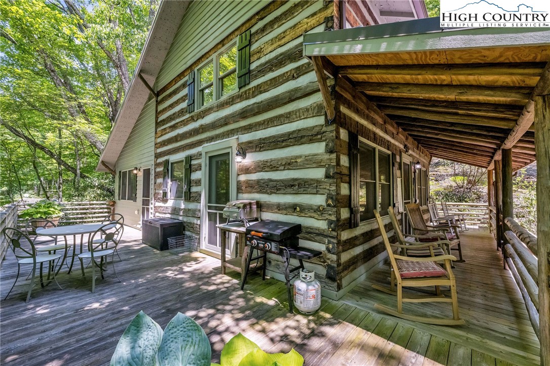 262 Homestead Road Todd, NC 28684 - Photo 4 of 32 Gallery Image 4