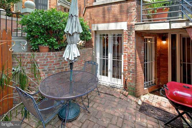1813 Kalorama Road Northwest, Unit 1 Washington, DC 20009 - Photo 6 of 24 Exterior (Front)